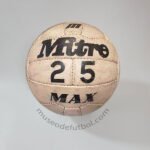 Balón Mitre 25 Max - Década 1970